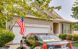 49 CHAMBER LANE, COLUMBUS, NJ 08022