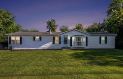 756 E 25th Place, Lake Station, IN 46405