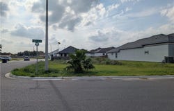 5201 N 42nd Street, McAllen, TX 78504