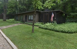 9076 Lakewood Drive NE, Mineral City, OH 44656