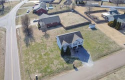 150 Lilly Pond Lane, Martin, TN 38237