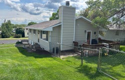 2024 E Erskine, Pierre, SD 57501