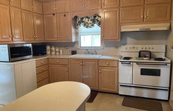 741a Muzny RD, La Grange, TX 78945