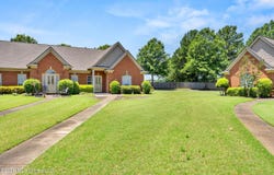 1144 W Martin Circle, Hernando, MS 38632