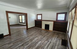 202 W Adams Street, Pittsburg, KS 66762