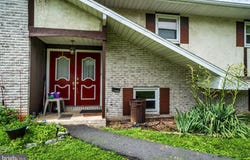 2057 GROVE STREET, ALLENTOWN, PA 18104