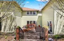621 A Street, Ashland, OR 97520