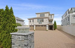 126 Ocean Boulevard, Seabrook, NH 03874