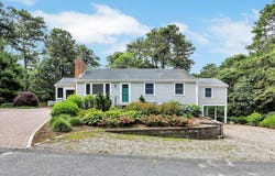 7 Bearberry Lane, South Chatham, MA 02659
