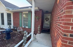 3912 Westgate Drive, St Joseph, MO 64506