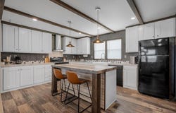 191 HCR 3258, Mount Calm, TX 76673