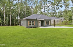 1407 Mountain View Rd, Benton, TN 37307