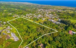 IKENA PL, Kalaheo, HI 96741