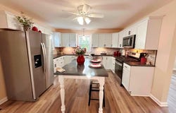 5501 Kratzville Road, Evansville, IN 47710-4173