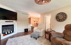 125 Regency Pkwy, La Porte, IN 46350