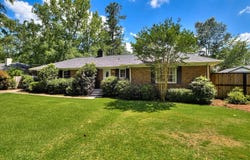 215 SE Barnard Ave, Aiken, SC 29801