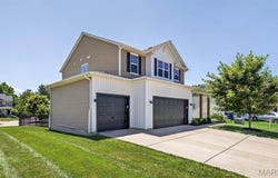 1176 Keighly Crossing, Dardenne Prairie, MO 63368