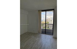 3300 NE 191st St, Aventura, FL 33180