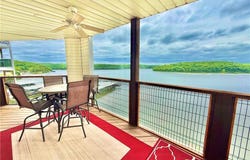 222 Park Place Lane, Kaiser, MO 65047