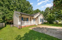 1261 Grovewood Drive, Clayton, NC 27520