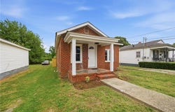 302 N 5th Street, Suffolk, VA 23434