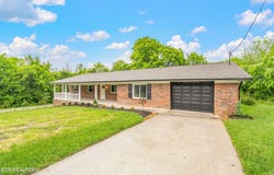 7220 Beelertown Rd, Powell, TN 37849