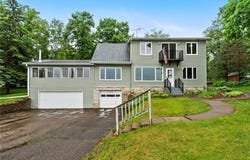 612 Summit Avenue, Center City, MN 55012