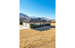3233 Denise Dr, Lake Isabella, CA 93240