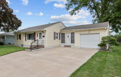 3903 35TH Street, Rock Island, IL 61201