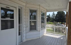 215 Dane Street, Waterloo, IA 50703