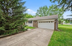 1 Castle Drive, Kettering, OH 45429