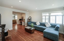 1 Underhill Avenue, Syosset, NY 11791