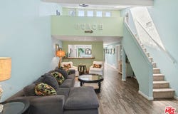 19525 Starfish Ln, Huntington Beach, CA 92648