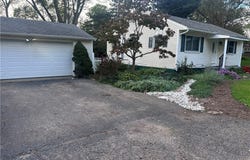 4131 Alabama Avenue NW, North Lawrence, OH 44666