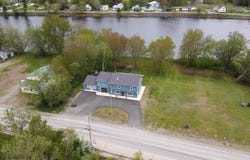 50 Water Street, Howland, ME 04448