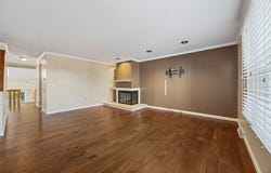 2692 Hunters Point Dr, Franklin Park, PA 15090