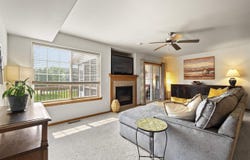 226 Red Hill Ln, IowaCity, IA 52245