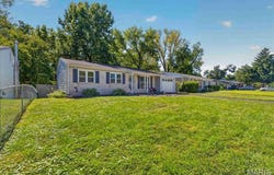 11974 Brookmont Drive, Maryland Heights, MO 63043