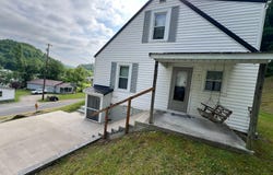 505 Highway 840, Baxter, KY 40806