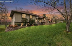 1013 Sassafras, Willow Springs, MO 65793