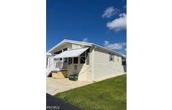 11082 Sunburst Lane, Fort Myers, FL 33908