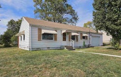 713 N 10TH Street, Mt Vernon, IL 62864