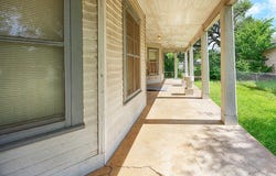 705 Baumgarten Street, Schulenburg, TX 78956