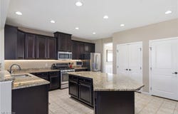 31864 Suncrest Circle, North Ridgeville, OH 44039