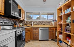 23 NESTINGROCK LANE, LEVITTOWN, PA 19054