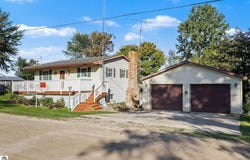 2372 Lake View Drive, Hale, MI 48739