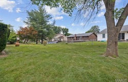 637 Oregon Trail Court, St Charles, MO 63304