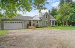 3190 W Bacon Road, Hillsdale, MI 49242