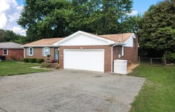 852 Arrowhead Drive, Madisonville, KY 42431