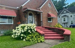 127 Summit Avenue, Niles, OH 44446